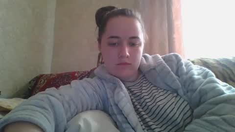 skyressie333 online show from 6, 4, 2026