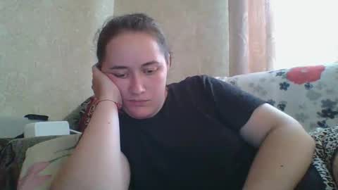 skyressie333 online show from 8, 6, 2026