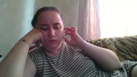 skyressie333 online show from 13, 6, 2026