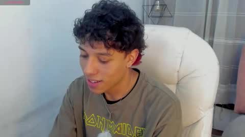 Snapshot of slasher_x chatting on 22, 12, 2025 slasher_x online show from 22, 12, 2025