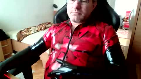 slatexss online show from 20, 4, 2026