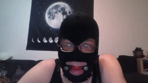 Snapshot of slaveforgodess chatting on 15, 7, 2026 slaveforgodess online show from 15, 7, 2026