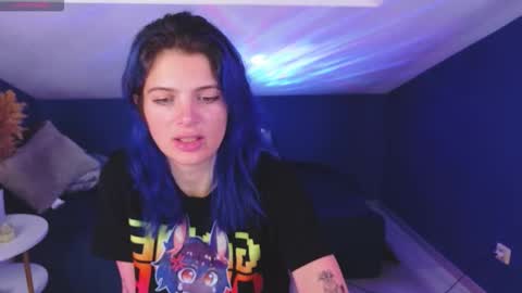 Snapshot of slayq777 chatting on 15, 10, 2025 Emilia online show from 15, 10, 2025
