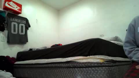 Snapshot of sleazyycarlit chatting on 14, 12, 2025 Sleazyycarlitx online show from 14, 12, 2025