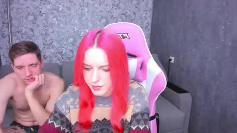 Snapshot of sledadora chatting on 23, 2, 2025 Sophie and David online show from 23, 2, 2025