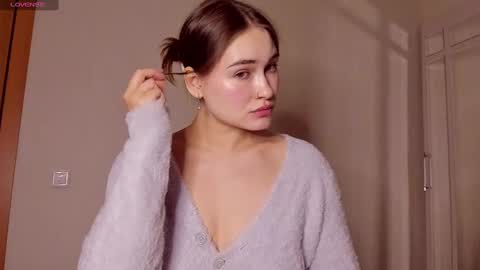 Alice online show from 3, 2, 2025