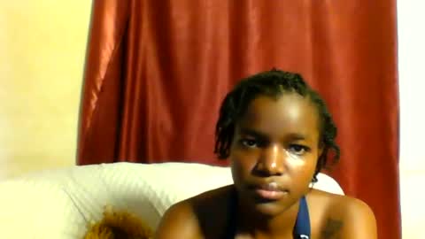 Snapshot of sleek_ass chatting on 27, 2, 2025 sleek_ass online show from 27, 2, 2025