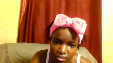 Snapshot of sleek_ass chatting on 1, 3, 2025 sleek_ass online show from 1, 3, 2025