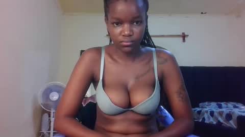 Snapshot of sleek_ass chatting on 10, 11, 2025 sleek_ass online show from 10, 11, 2025