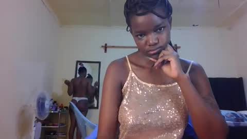 Snapshot of sleek_ass chatting on 13, 11, 2025 sleek_ass online show from 13, 11, 2025