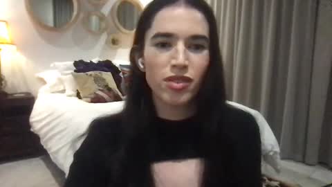 Snapshot of sleek_elf chatting on 16, 11, 2025 sleek_elf online show from 16, 11, 2025