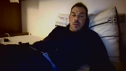 Snapshot of slevin1983 chatting on 25, 2, 2025 slevin online show from 25, 2, 2025