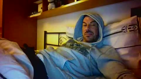 Snapshot of slevin1983 chatting on 30, 11, 2025 slevin online show from 30, 11, 2025