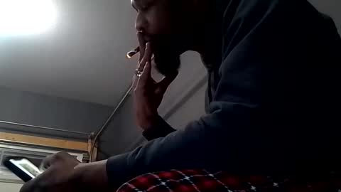 Snapshot of slickerthan12 chatting on 3, 2, 2025 BBC Hanging online show from 3, 2, 2025