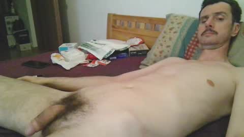 Snapshot of slim38 chatting on 28, 9, 2025 Alin online show from 28, 9, 2025