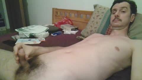 Snapshot of slim38 chatting on 28, 10, 2025 Alin online show from 28, 10, 2025