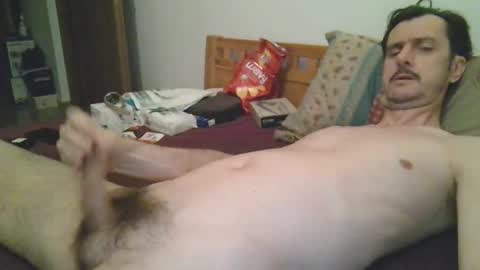 Snapshot of slim38 chatting on 22, 11, 2025 Alin online show from 22, 11, 2025