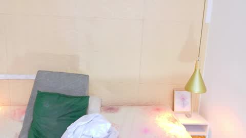 Snapshot of slim_chocobar18 chatting on 22, 2, 2025 slim_chocobar18 online show from 22, 2, 2025