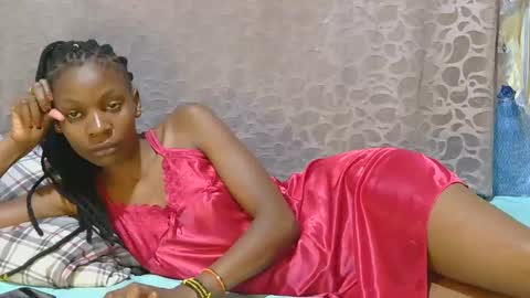 Snapshot of slim_girl01 chatting on 27, 12, 2024 slim_girl01 online show from 27, 12, 2024