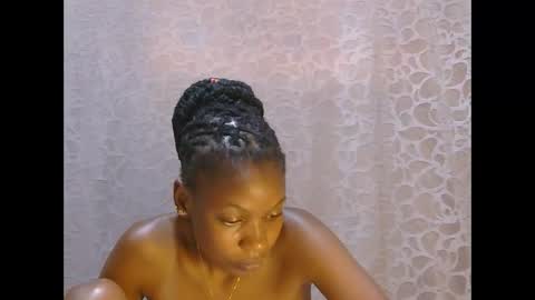 Snapshot of slim_girl01 chatting on 29, 9, 2025 slim_girl01 online show from 29, 9, 2025