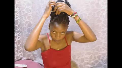 Snapshot of slim_girl01 chatting on 14, 10, 2025 slim_girl01 online show from 14, 10, 2025