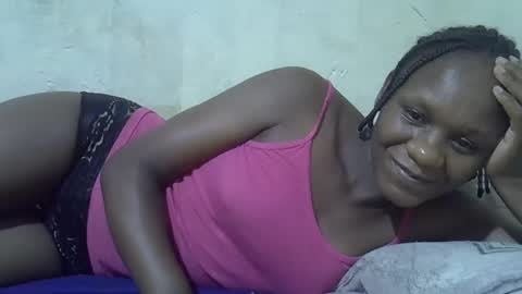 Snapshot of slim_girl3 chatting on 19, 2, 2025 slim_girl3 online show from 19, 2, 2025