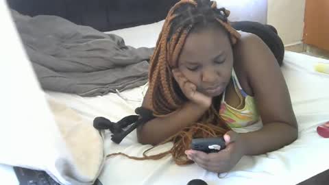 Snapshot of slim_joy chatting on 15, 2, 2025 slim_joy online show from 15, 2, 2025