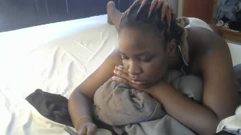 Snapshot of slim_joy chatting on 18, 2, 2025 slim_joy online show from 18, 2, 2025