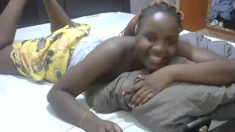 Snapshot of slim_joy chatting on 18, 2, 2025 slim_joy online show from 18, 2, 2025