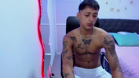 Snapshot of slim_master12 chatting on 10, 12, 2024 slim_master12 online show from 10, 12, 2024