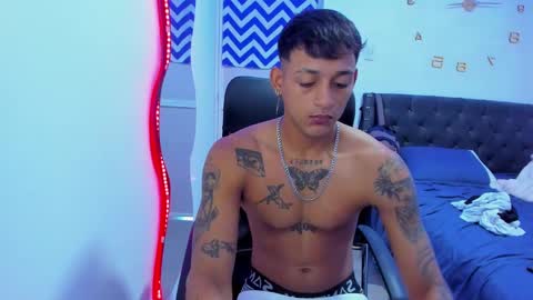 Snapshot of slim_master12 chatting on 12, 12, 2024 slim_master12 online show from 12, 12, 2024