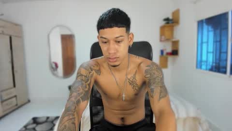 Snapshot of slim_master12 chatting on 10, 9, 2025 slim_master12 online show from 10, 9, 2025