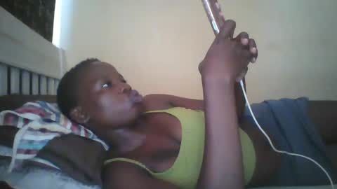 slim_petite_ebony online show from 17, 12, 2024