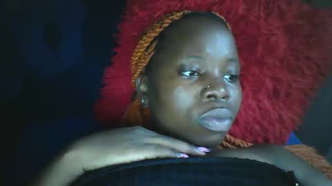 Snapshot of slim_petite_ebony chatting on 3, 6, 2026 slim_petite_ebony online show from 3, 6, 2026