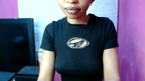 Snapshot of slimass31 chatting on 20, 5, 2026 slimass31 online show from 20, 5, 2026