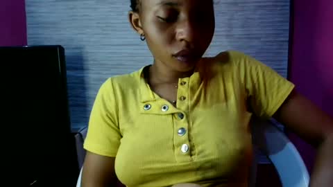 Snapshot of slimass31 chatting on 17, 6, 2026 slimass31 online show from 17, 6, 2026