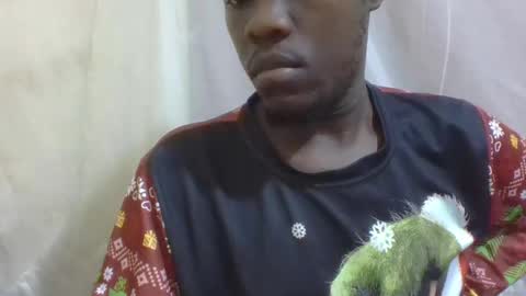 Snapshot of slimbaemagnus chatting on 5, 3, 2026 AlexShakul online show from 5, 3, 2026