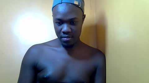 Snapshot of slimbaemagnus chatting on 29, 3, 2026 AlexShakul online show from 29, 3, 2026