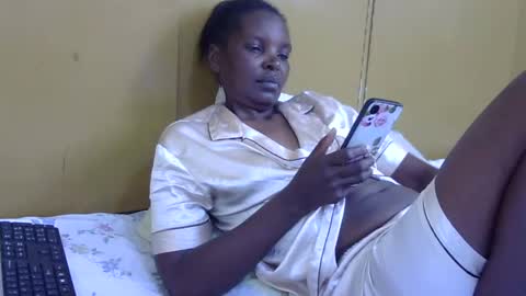 Snapshot of slimmygal chatting on 2, 3, 2025 slimmygal online show from 2, 3, 2025