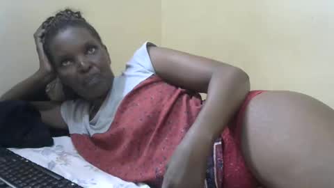 Snapshot of slimmygal chatting on 27, 9, 2025 slimmygal online show from 27, 9, 2025