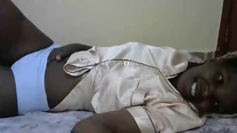 Snapshot of slimmygal chatting on 25, 10, 2025 slimmygal online show from 25, 10, 2025