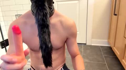 Snapshot of slimpickens44 chatting on 12, 11, 2025 slimpickens44 online show from 12, 11, 2025