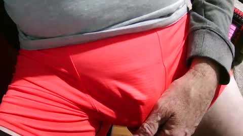 Snapshot of slimsunny chatting on 25, 1, 2025 slimsunny online show from 25, 1, 2025