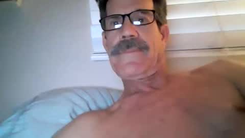 slimtallman1957 online show from 19, 1, 2026