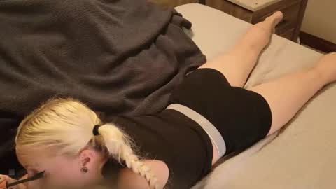 Snapshot of slip_inslide chatting on 19, 2, 2026 slip_inslide online show from 19, 2, 2026