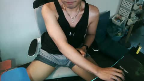 Snapshot of slothfully chatting on 12, 1, 2025 slothfully online show from 12, 1, 2025