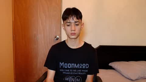 Snapshot of slowburnmystic chatting on 12, 1, 2026 slowburnmystic online show from 12, 1, 2026