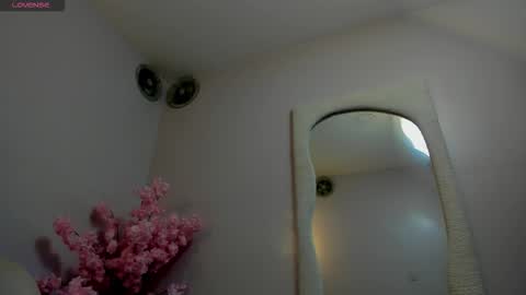 Paola  online show from 25, 10, 2025