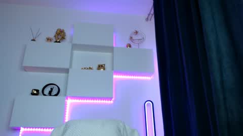 Ariana online show from 6, 4, 2026