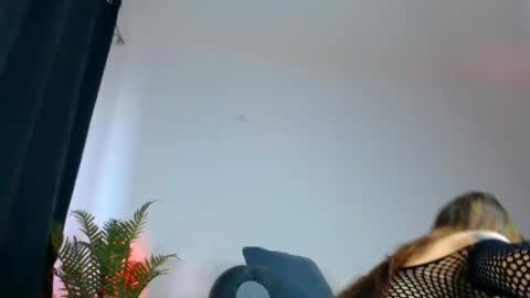 Ariana online show from 28, 5, 2026